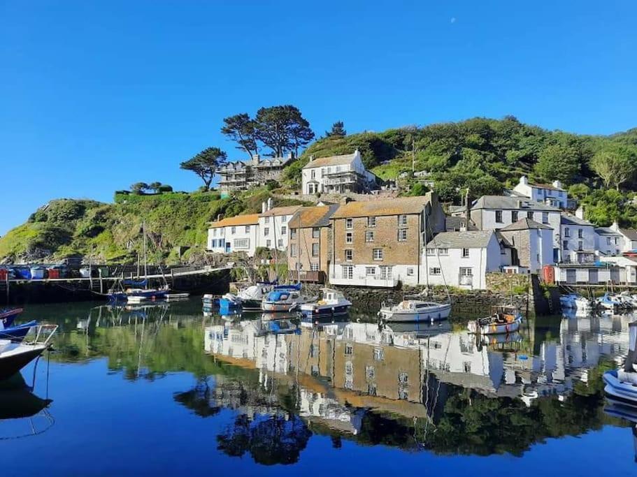 Bijou Coastal Apartment In Polperro With Hot Tub Onsite Parking Downhill Walk To Village Exterior foto